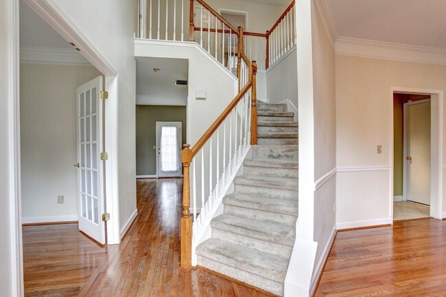 Building Photo - 5041 Anclote Dr
