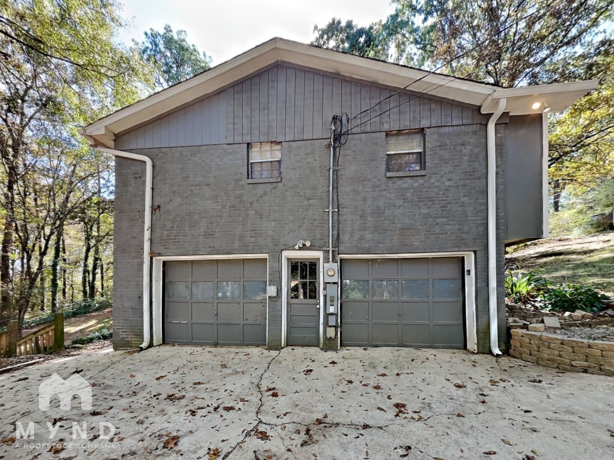 Building Photo - 1118 Arrowhead Trail