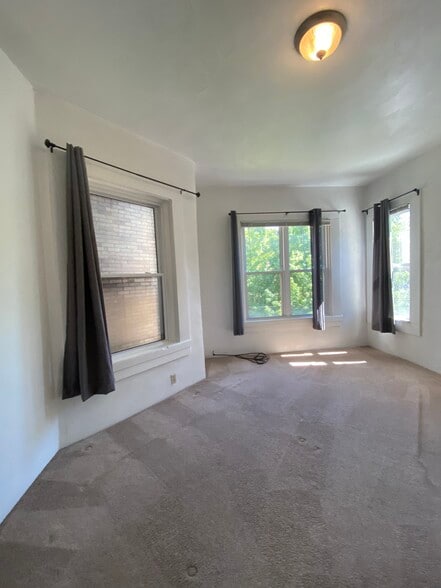 Building Photo - 514 Ivy St