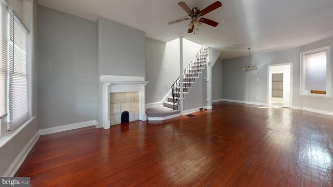 Building Photo - 1426 S 52nd St