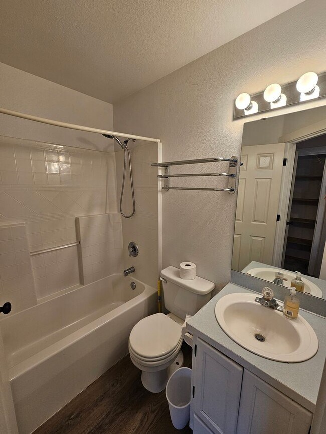Building Photo - A Private Sanctuary with Perfect Proximity