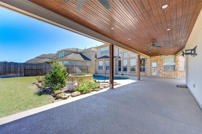 Building Photo - 21606 Firemist Way