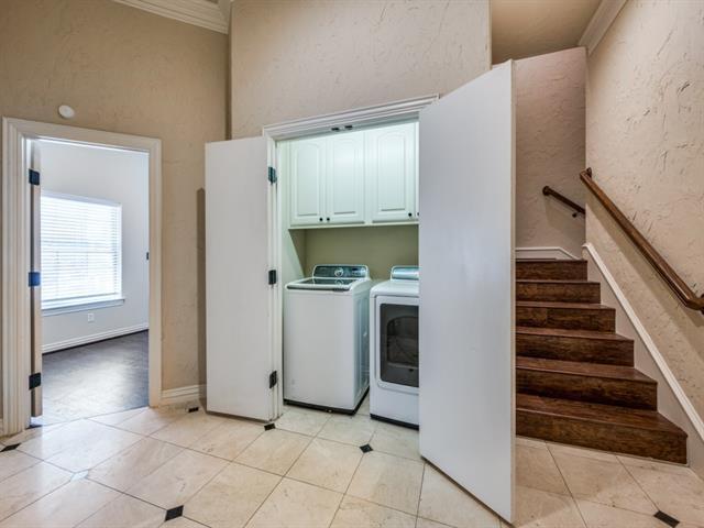 Building Photo - 736 Rockingham Dr