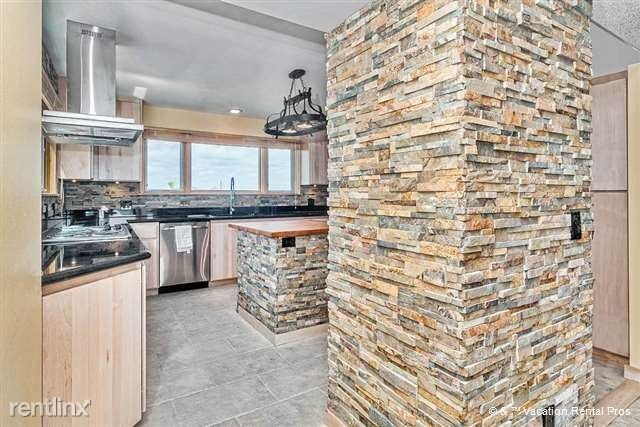 Building Photo - 7708 A1a S