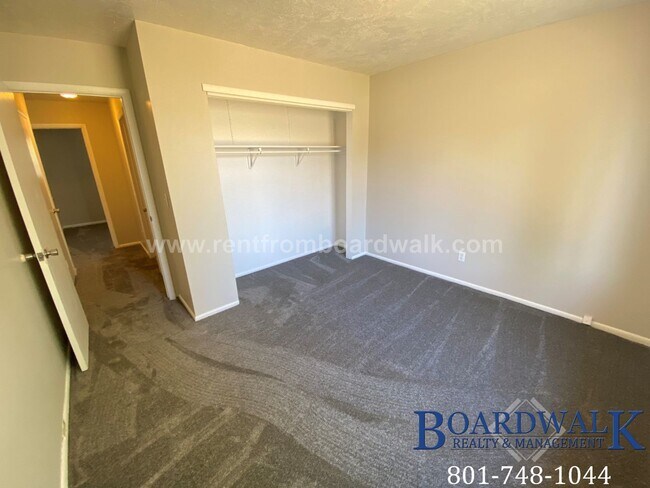 Building Photo - 1453/1455 W 2320 S