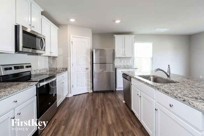 Building Photo - 712 Hawley St