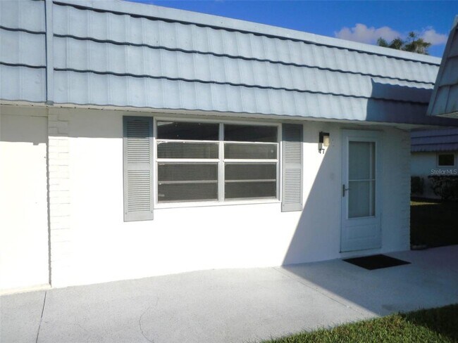 Building Photo - 1901 Andover Way