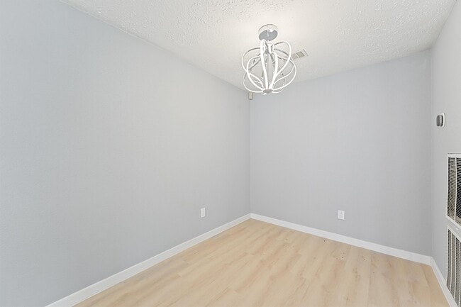 Building Photo - 9323 Goodmeadow Dr