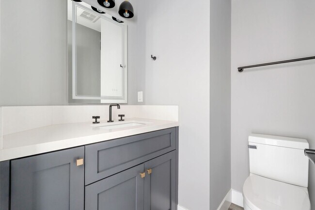 Building Photo - 2519 Curtis Ave