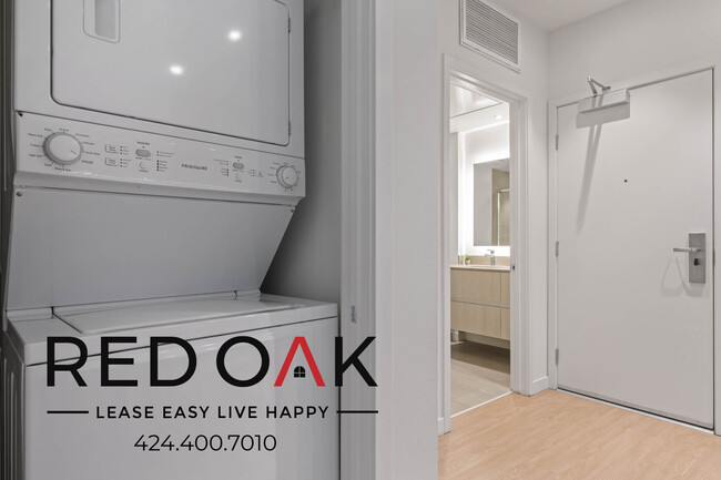 Building Photo - 5851 1/4 W 88th -Prestige Suite 225A-88