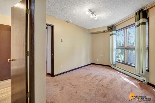 Building Photo - 3741 Raspberry Rd