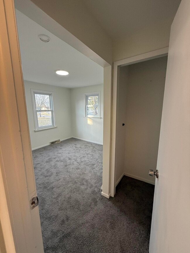 Building Photo - 11691 Cornell St