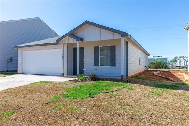 Building Photo - 201 Coyote Creek Ct