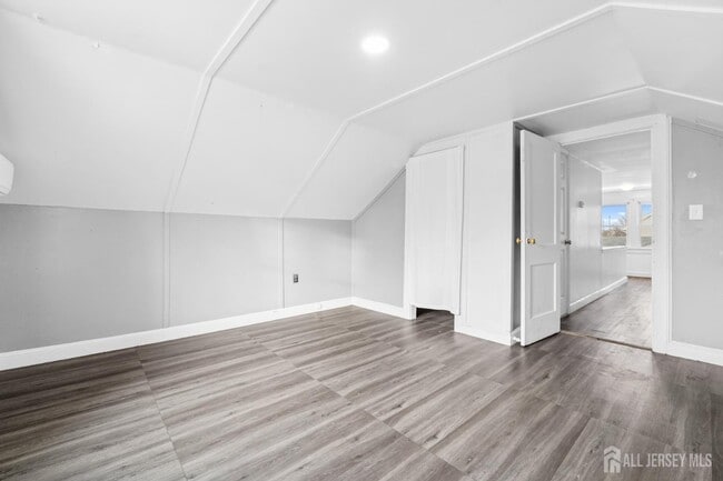 Building Photo - 339 Plainsboro Rd