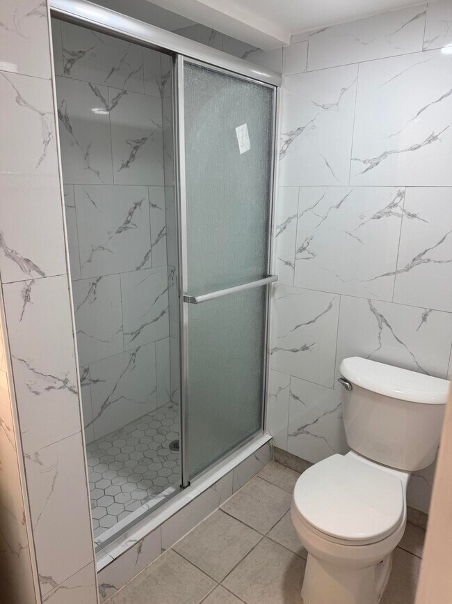 Building Photo - 7820 S Colony Cir