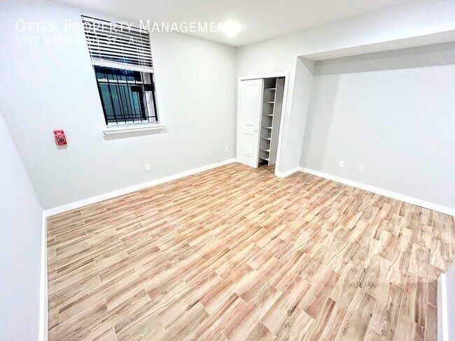 Building Photo - 1945 N Marshall St