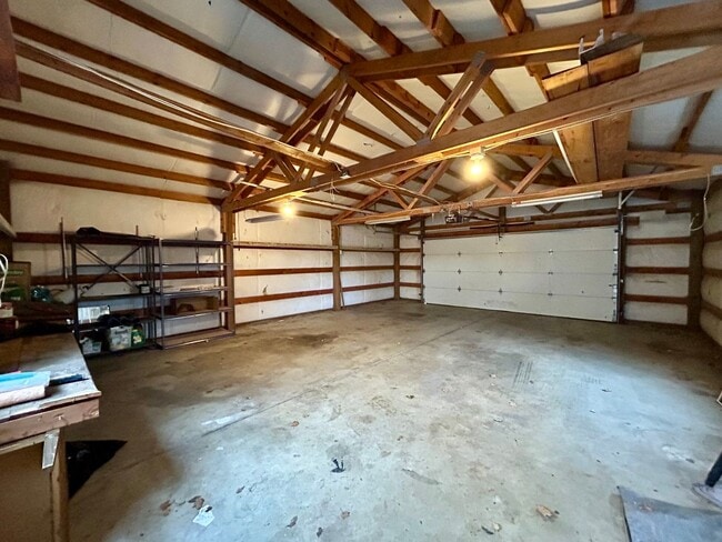 Building Photo - Spacious Single-Story Home on Corner Lot