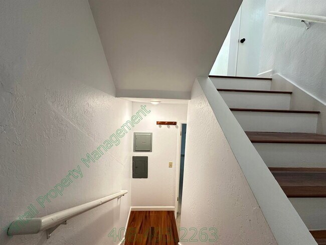 Building Photo - 802 Kingfisher Terrace