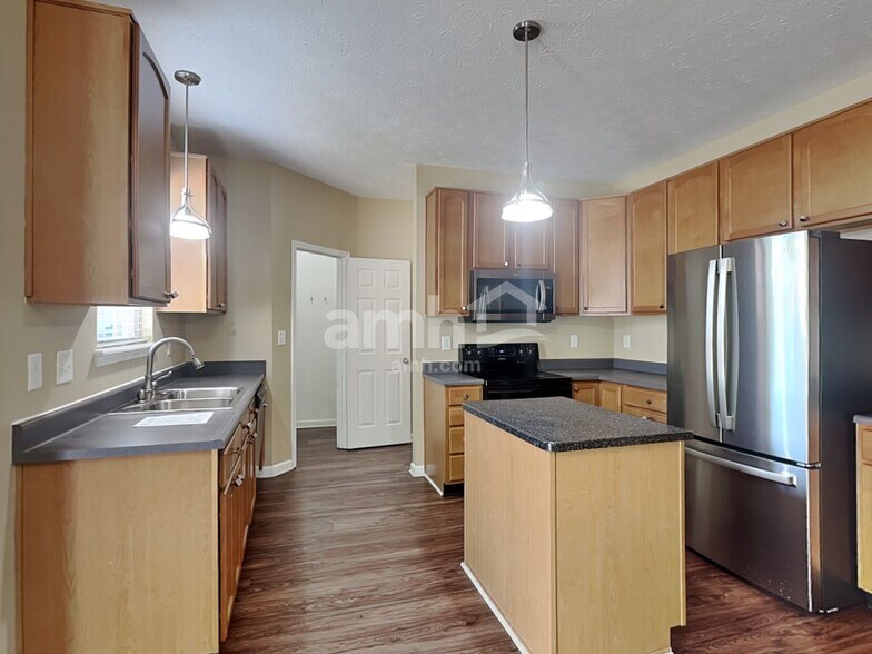 Building Photo - 5940 W Nautica Blvd