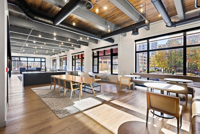 Building Photo - 1500 Hudson St