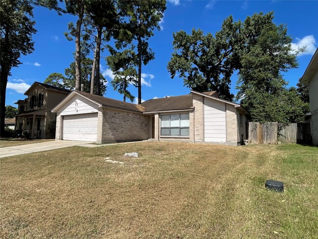 Building Photo - 11019 Almond Grove