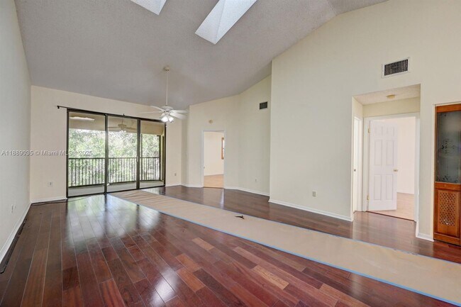 Building Photo - 148 NW 98th Terrace