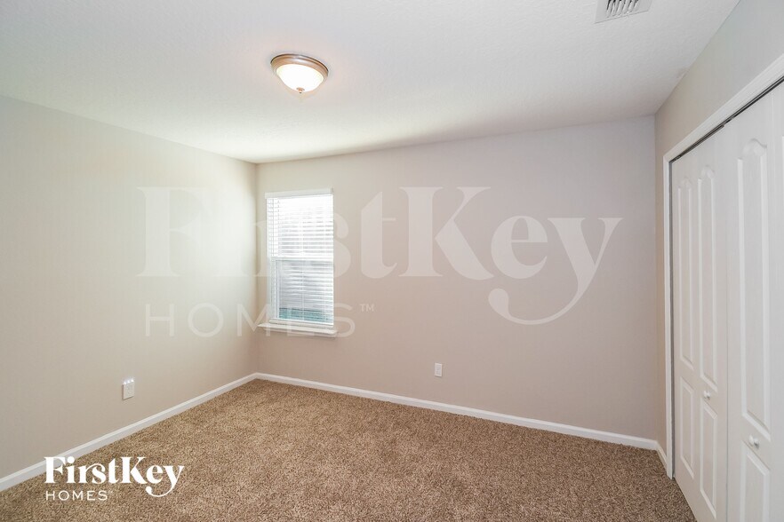 Building Photo - 396 Forest Meadow Ln