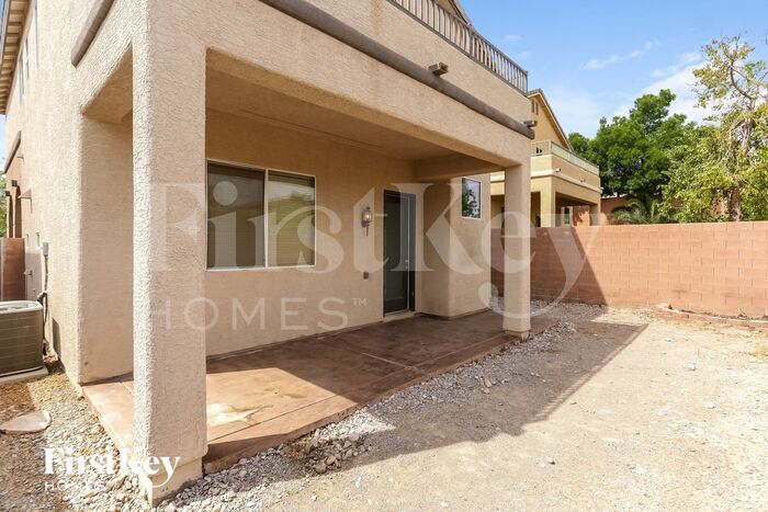 Building Photo - 9448 Biroth Ct