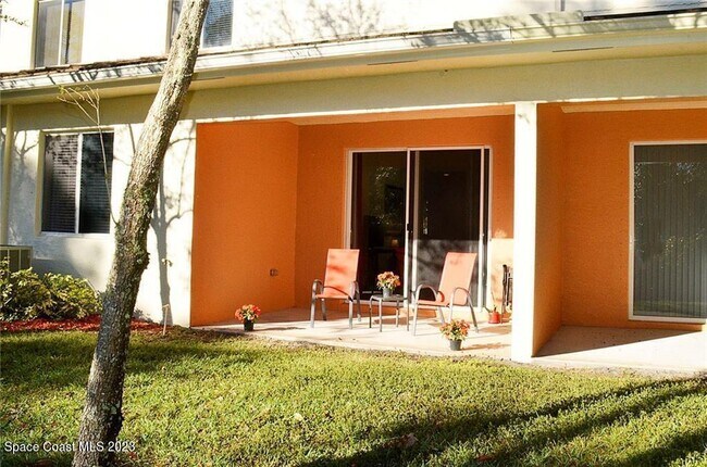 Building Photo - 812 Middleton Dr SW