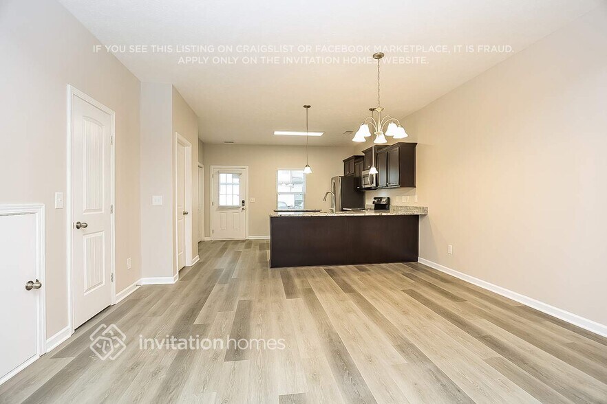 Building Photo - 422 Rick Mccormick Dr