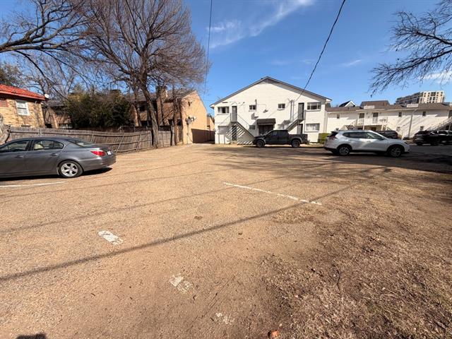 Building Photo - 4115 Douglas Ave