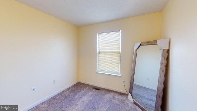 Building Photo - 12021 Calico Woods Dr