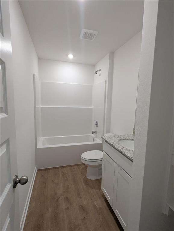 Building Photo - 1040 Rently St