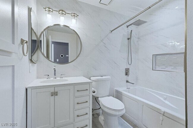 Building Photo - 6353 Whippoorwill Way