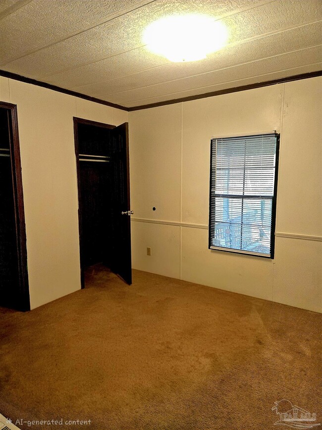 Building Photo - 649 Hwy 95A N