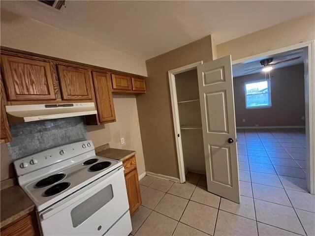 Building Photo - 3508 Pakenham Dr