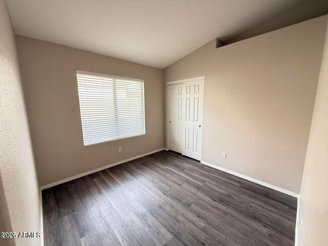 Building Photo - 3518 W Charlotte Dr