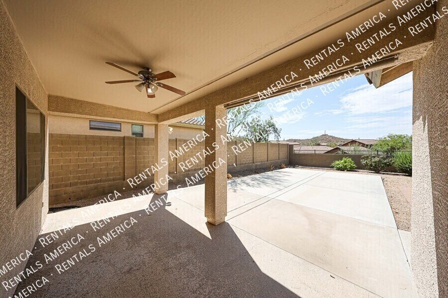 Building Photo - 3751 Desert Creek Ln