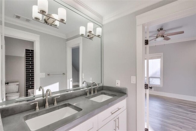 Building Photo - 1440 Chattahoochee Run Dr