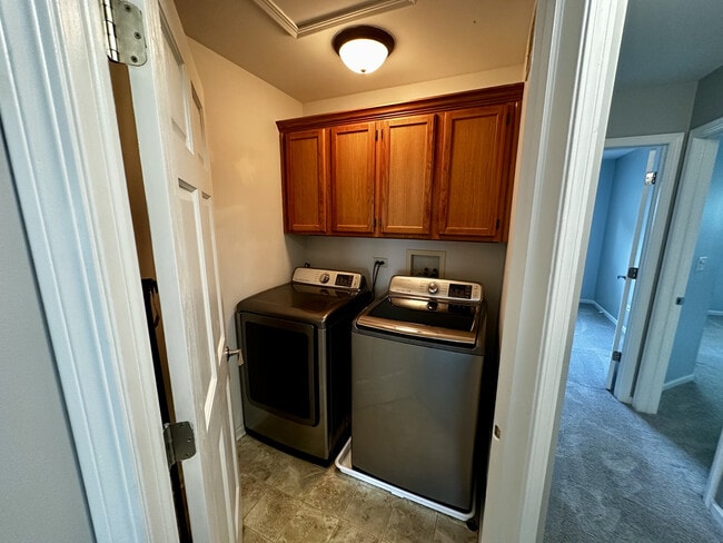 Building Photo - 24224 Leski Ln