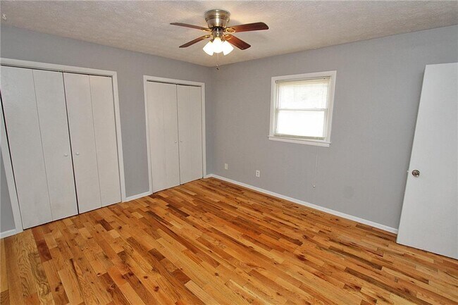 Building Photo - 4905 Annistown Rd