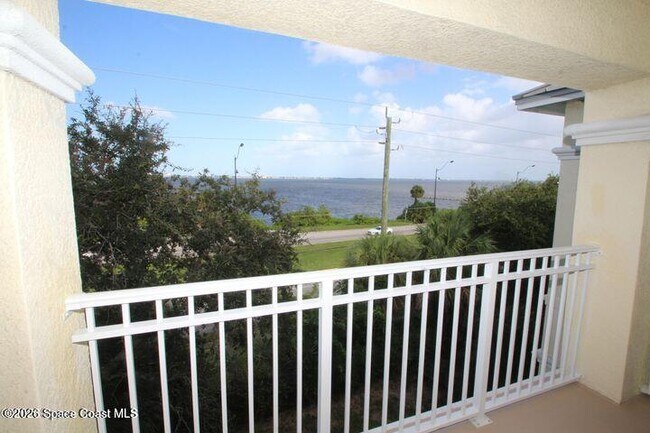 Building Photo - 890 Vignoles Ave NE