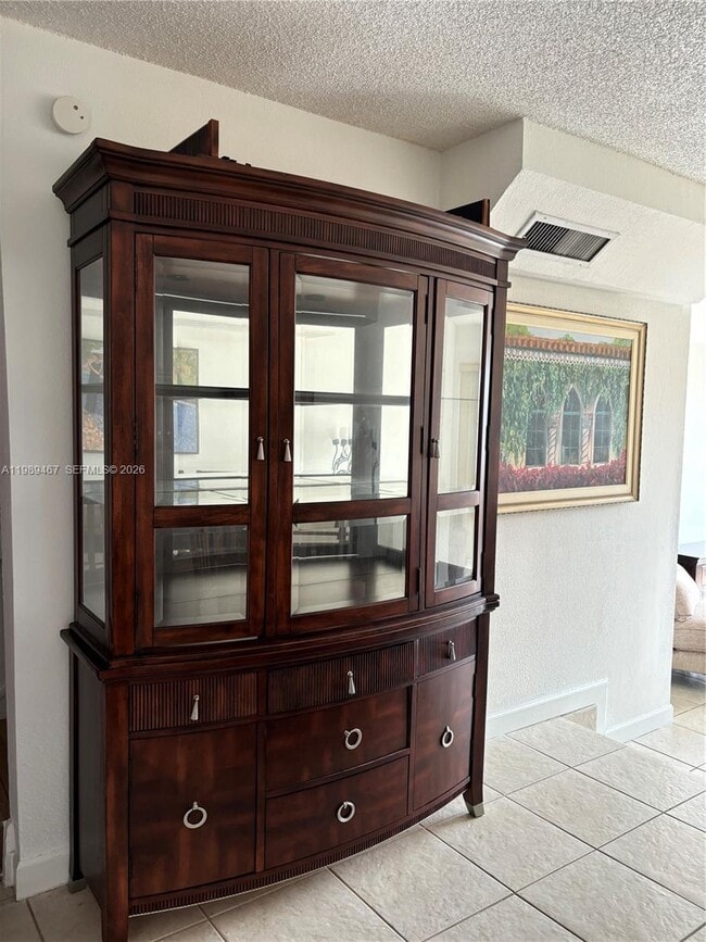 Building Photo - 10900 SW 104th St