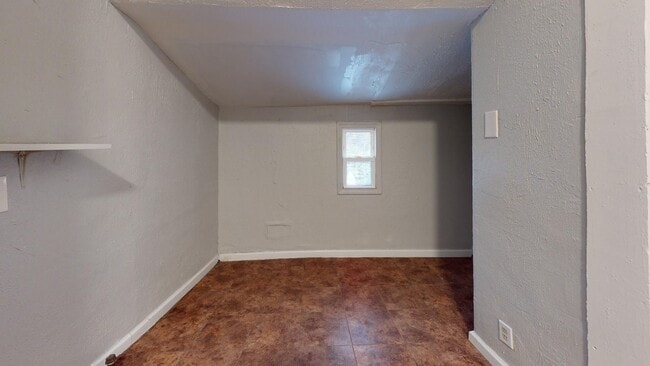 Building Photo - 3344 Seymour Ave