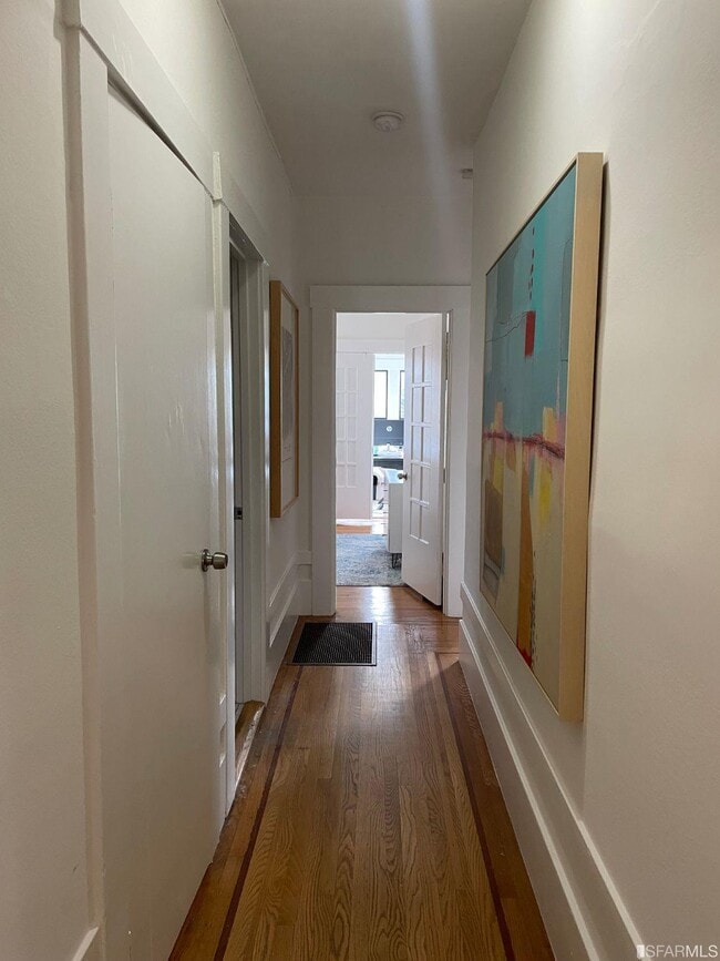 Building Photo - 272 25th Ave