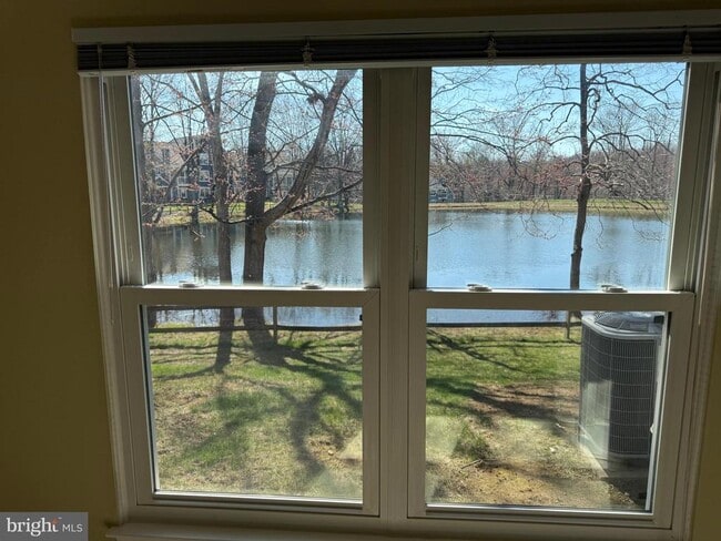 Building Photo - 5866 Orchard Hill Ct