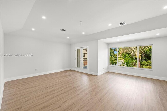Building Photo - 4499 Woodfield Blvd