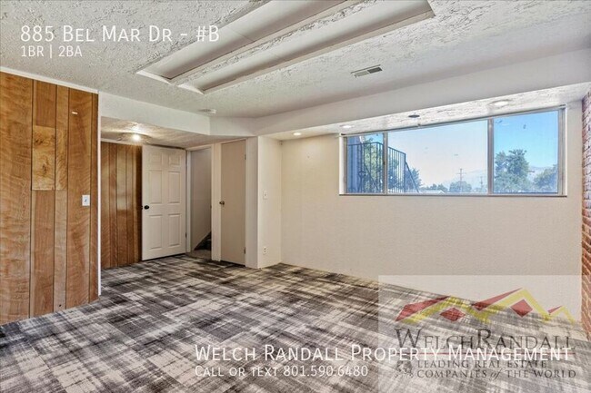 Building Photo - 885 Bel Mar Dr