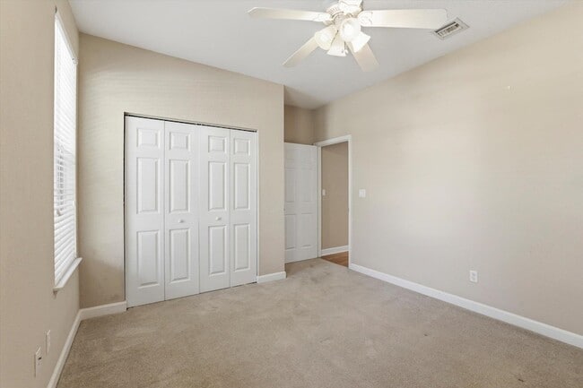 Building Photo - 3253 Stanhope Dr