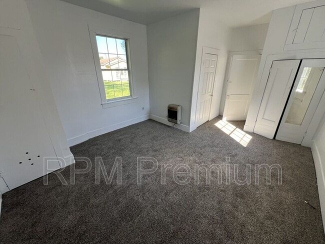 Building Photo - 13323 Sunshine Rd